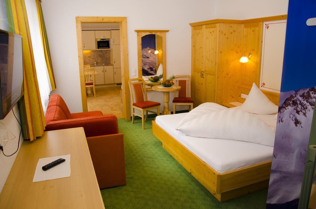 Hotel Garni Alpenblick Ішгль Екстер'єр фото